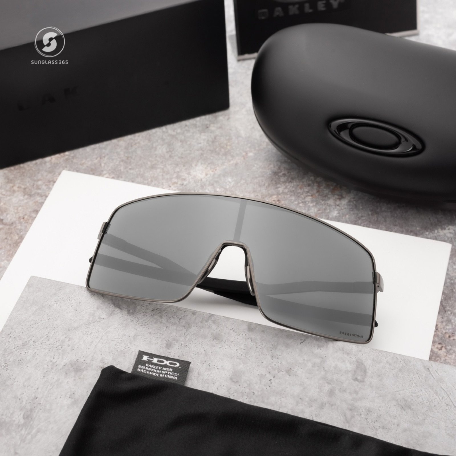 oakley metal 4