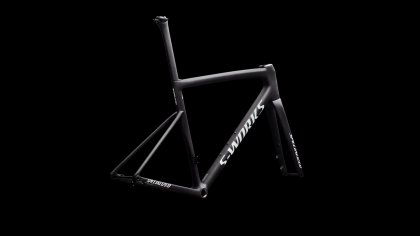 S-WORKS SL8 FRAMESET Satin Carbon / Cyan to Blue Viavi Pearl Front Edge Fade / Metallic White Silver
