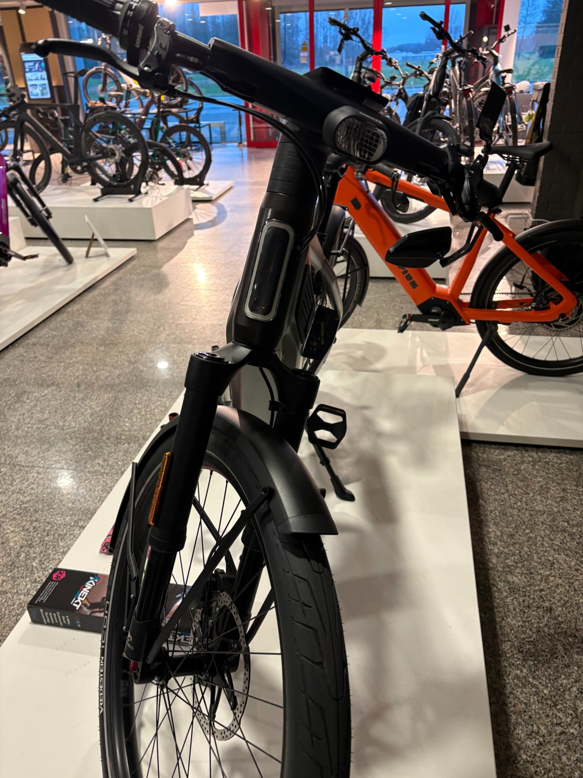 OPIUM SLR MET VERENDE VORK DT SWISS, COMFORT DISPLAY