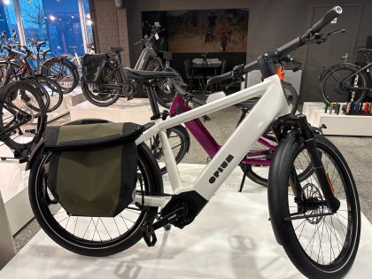 OPIUM S2 C1-12 SMART SHIFT MET VERENDE DT SWISS VORK