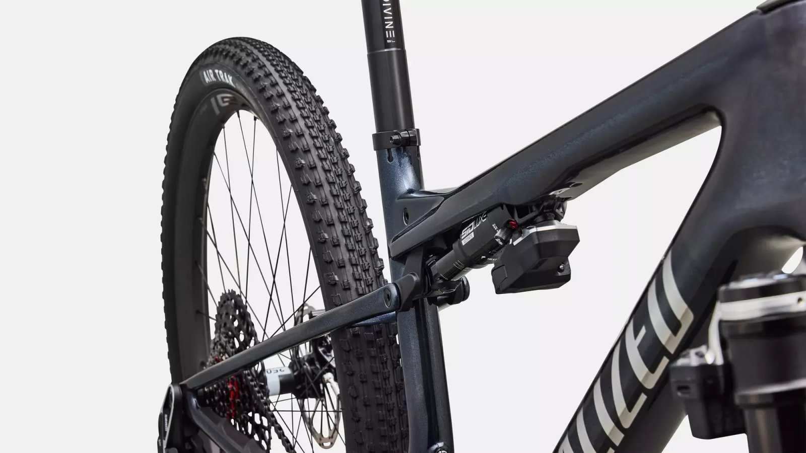 EPIC 9 PRO CARB/PRL/CHRM L